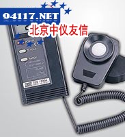 TES-1334A数字便携式照度计
