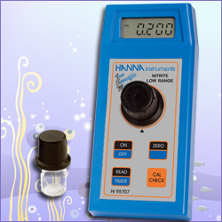 亚硝酸盐氮/亚硝酸盐浓度测定仪HI95707C